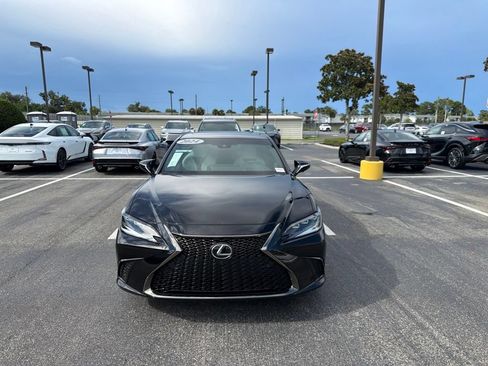 Used 2024 Lexus ES 300h F Sport w/ Accessory Package (Z2) FWD image 22