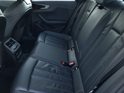 Used 2023 Audi A4 2.0T Premium Plus image 11