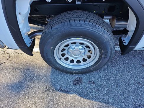 New 2026 GMC Sierra 1500 Pro w/ Pro Value Package image 5