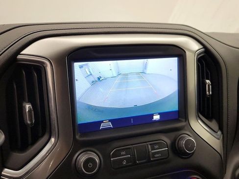 Used 2020 Chevrolet Silverado 1500 LT image 4