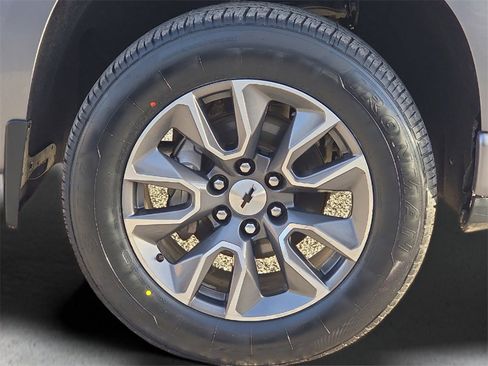 Used 2022 Chevrolet Silverado 1500 RST w/ Convenience Package II image 26