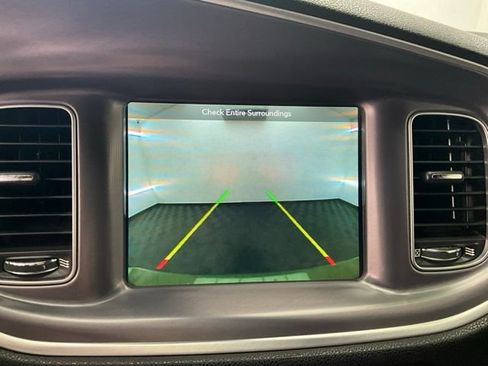 Used 2019 Dodge Charger Scat Pack RWD image 5