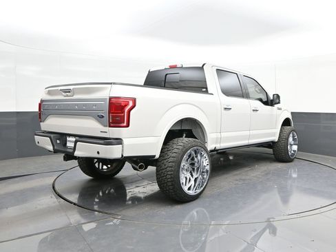 Used 2015 Ford F150 Platinum w/ Trailer Tow Package image 11