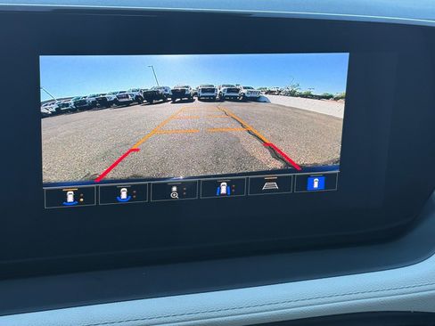 Used 2025 Buick Encore GX Sport Touring w/ Advanced Technology Package image 25