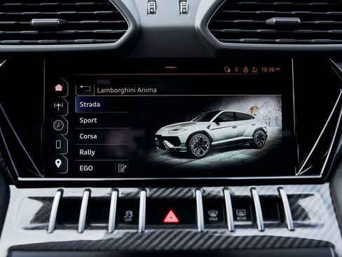 Used 2024 Lamborghini Urus Performante AWD/4WD image 86