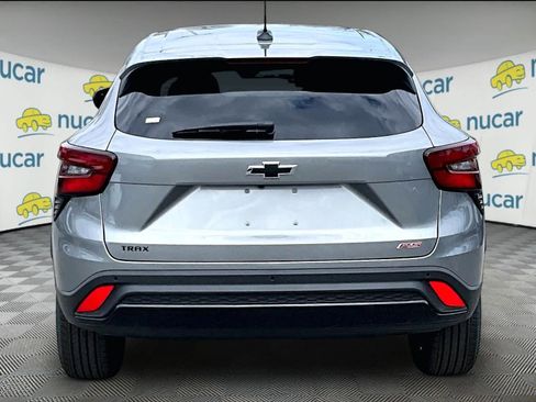 New 2026 Chevrolet Trax RS w/ Driver Confidence Package FWD image 6
