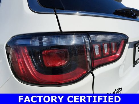 Certified 2023 Jeep Compass Latitude AWD/4WD image 32