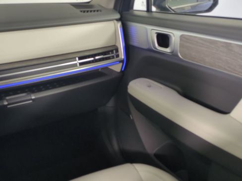 Certified 2025 Hyundai Santa Fe Limited image 20