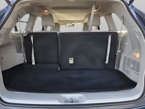 Used 2014 Toyota Highlander Limited Platinum image 32