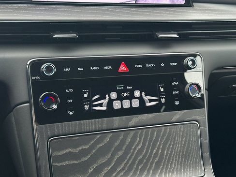 New 2026 Genesis GV80 3.5T Prestige image 21