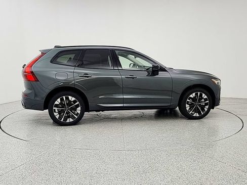 New 2026 Volvo XC60 T8 Plus w/ Protection Package Premier AWD/4WD image 4