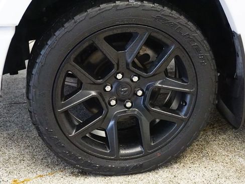 Used 2022 RAM 1500 Laramie image 11