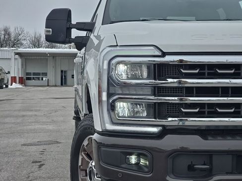 Used 2024 Ford F350 King Ranch image 9
