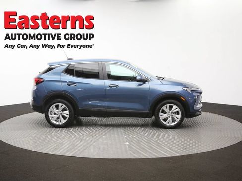 Used 2024 Buick Encore GX Preferred FWD image 45