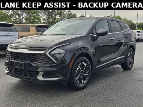Used 2023 Kia Sportage LX AWD/4WD image 3