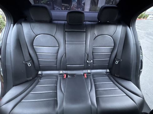 Used 2018 Mercedes-Benz C 300 Sedan image 13