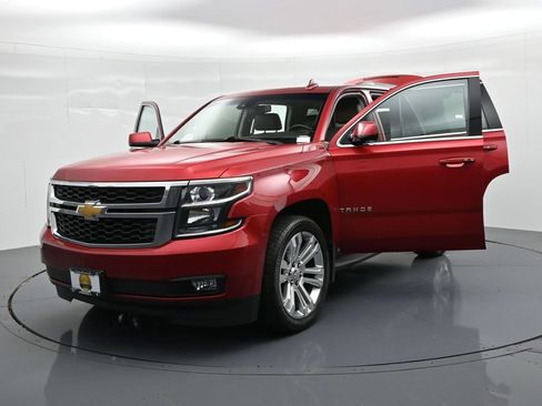 Used 2015 Chevrolet Tahoe LT w/ Luxury Package AWD/4WD image 27