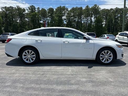 Used 2020 Chevrolet Malibu LT FWD image 7