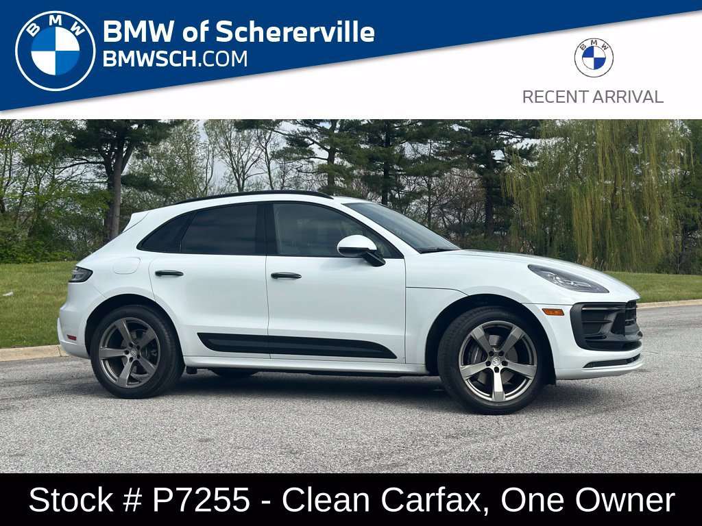 Used 2023 Porsche Macan AWD/4WD image 1