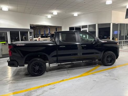 Used 2020 Chevrolet Silverado 1500 Custom Trail Boss w/ Custom Convenience Package AWD/4WD image 9