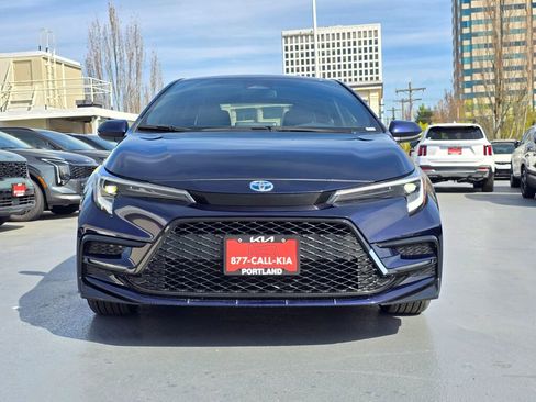 Used 2024 Toyota Corolla SE image 8