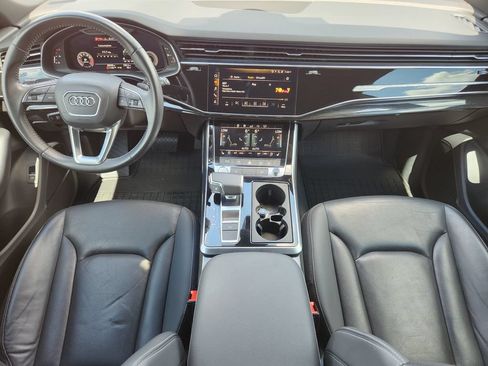 Used 2020 Audi Q8 Premium Plus w/ Premium Plus Package AWD/4WD image 27