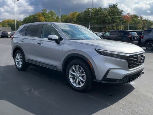 Certified 2024 Honda CR-V EX image 3