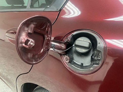 Used 2013 Honda Civic LX image 13