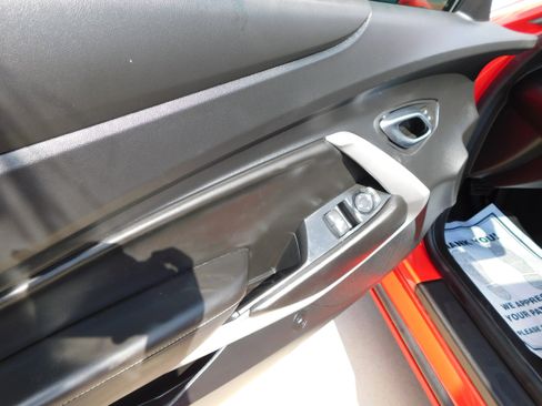 Used 2018 Chevrolet Camaro LT w/ RS Package image 10