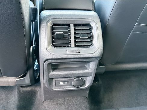 Used 2024 Volkswagen Tiguan SEL R-Line AWD/4WD image 19