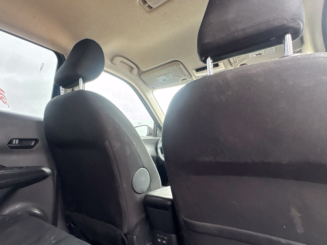 Used 2025 Nissan Kicks Play S FWD image 37