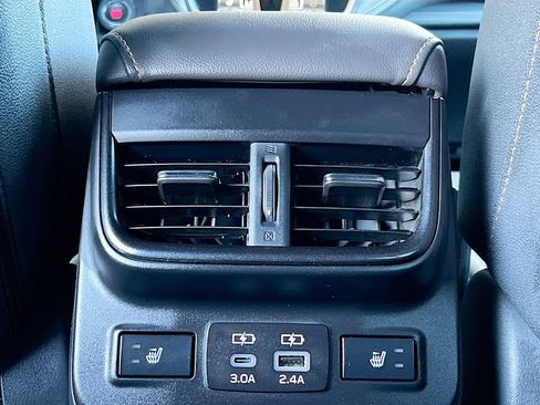 Used 2025 Subaru Outback Wilderness AWD/4WD image 27