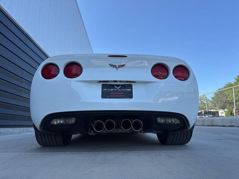 Used 2007 Chevrolet Corvette Z06 w/ Preferred Equipment Group RWD image 19