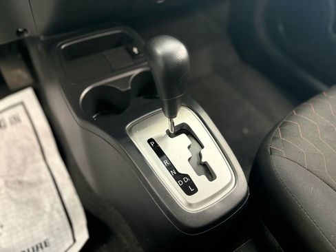 Used 2024 Mitsubishi Mirage ES image 29