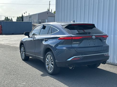 Certified 2024 Toyota Venza Limited AWD/4WD image 4