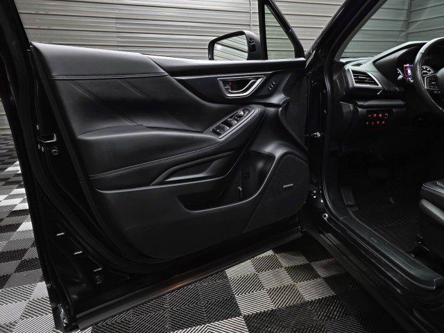 Used 2022 Subaru Forester Touring AWD/4WD image 36
