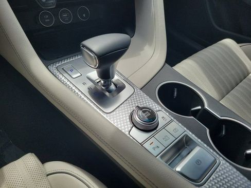 Used 2023 Genesis G70 2.0T w/ Sport Prestige Package image 34