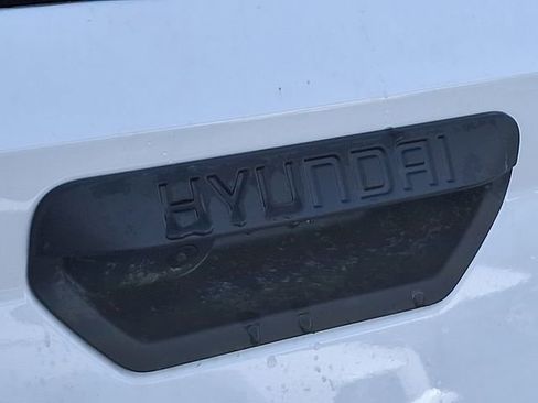 New 2026 Hyundai Santa Cruz SE AWD/4WD image 11