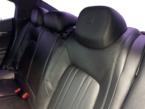 Used 2020 Maserati Ghibli image 34