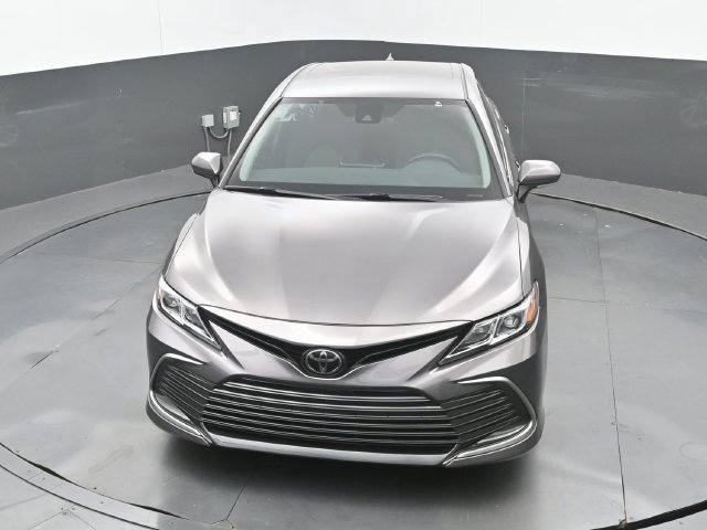 Used 2024 Toyota Camry LE w/ Convenience Package FWD image 14
