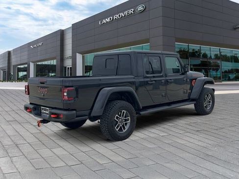 Used 2025 Jeep Gladiator Mojave AWD/4WD image 5