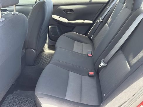 Used 2024 Nissan Sentra SV FWD image 14
