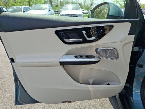 New 2026 Mercedes-Benz GLC 300 4MATIC image 11