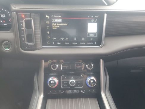 Used 2024 GMC Yukon Denali image 34