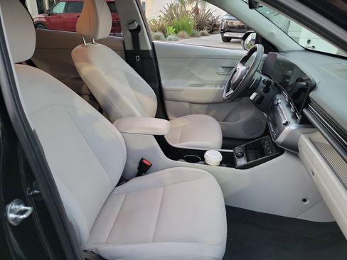 Certified 2024 Hyundai Kona SEL image 22