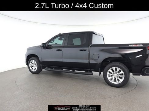 Used 2023 Chevrolet Silverado 1500 Custom AWD/4WD image 9
