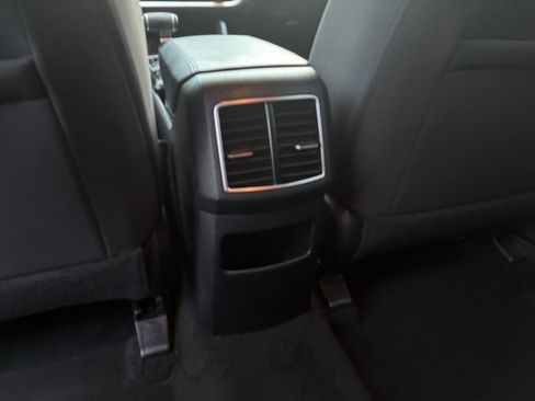 Used 2025 Kia Sportage LX image 22