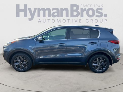 Certified 2022 Kia Sportage LX w/ LX AWD Value Edition Package image 7