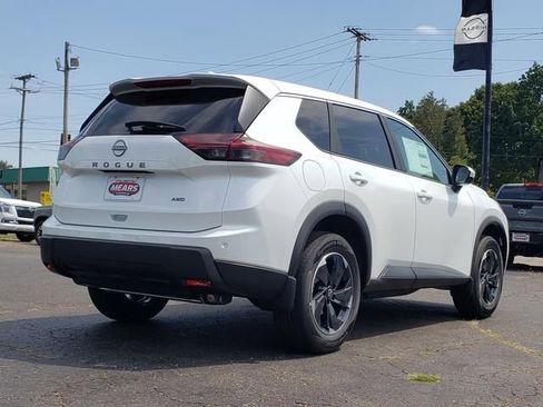 New 2026 Nissan Rogue SV image 8