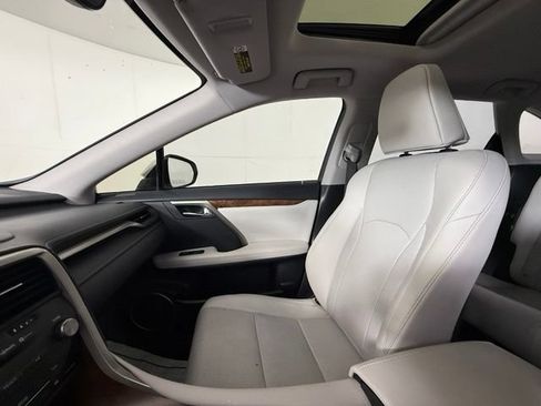Used 2022 Lexus RX 350L FWD w/ Premium Package image 20